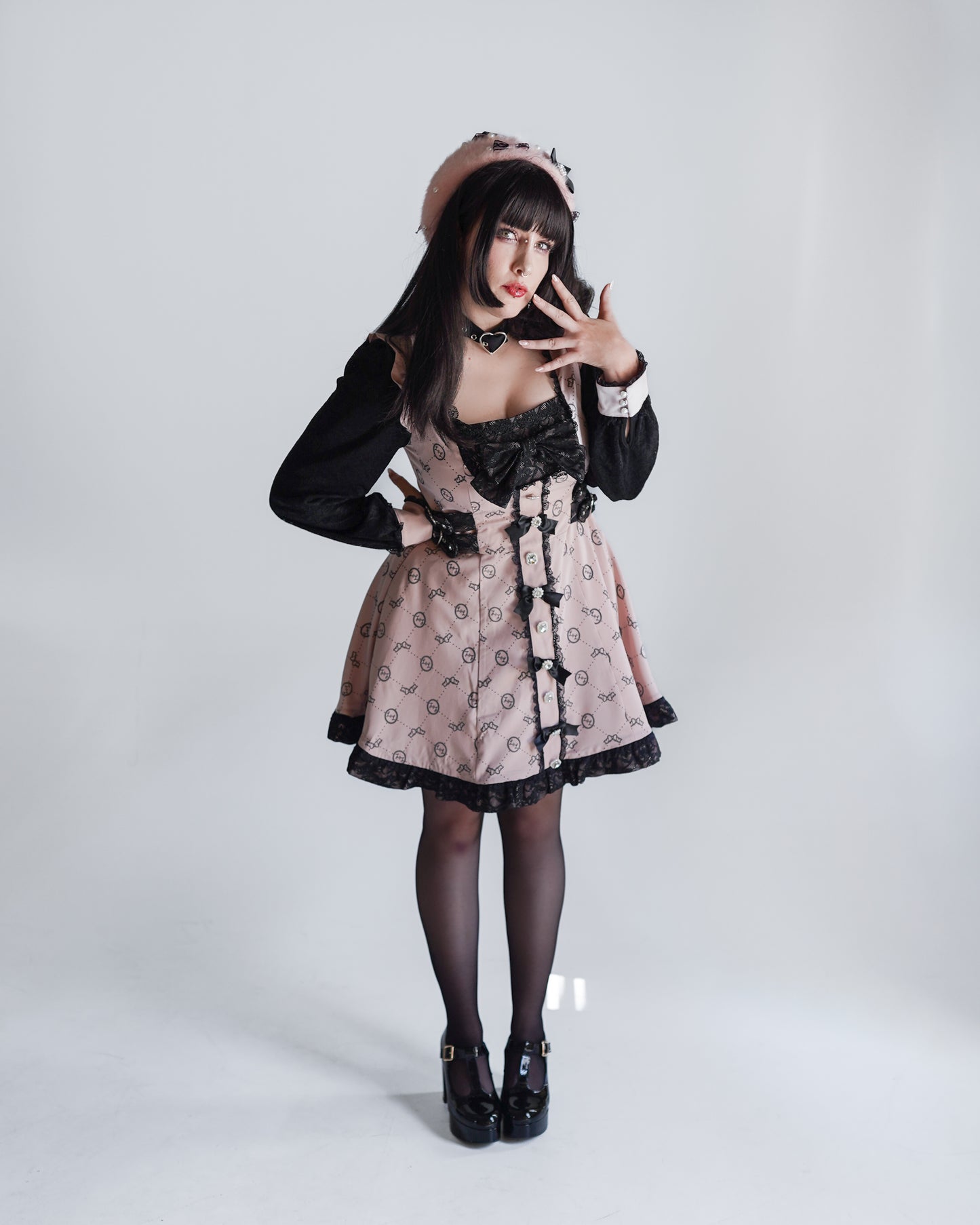 Cute n' Chaotic dress & choker necklace set [Jirai Kei] pink/black (pre-order)