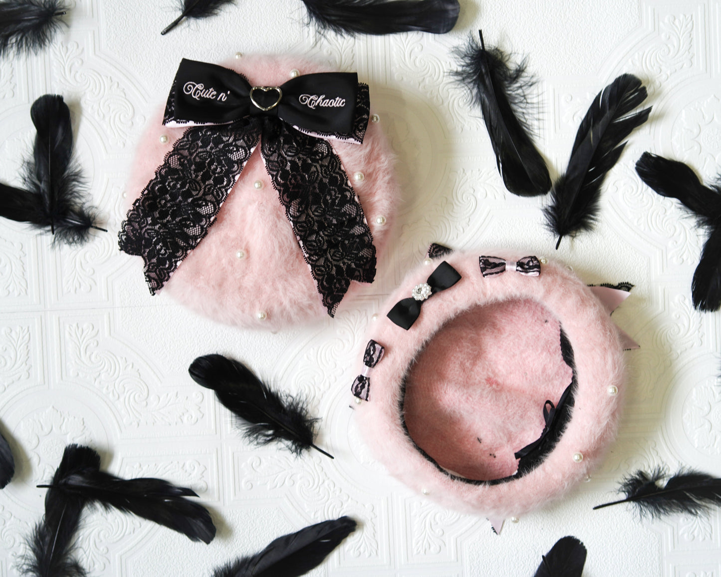 Cute n' Chaotic beret hat [Jirai Kei] pink/black