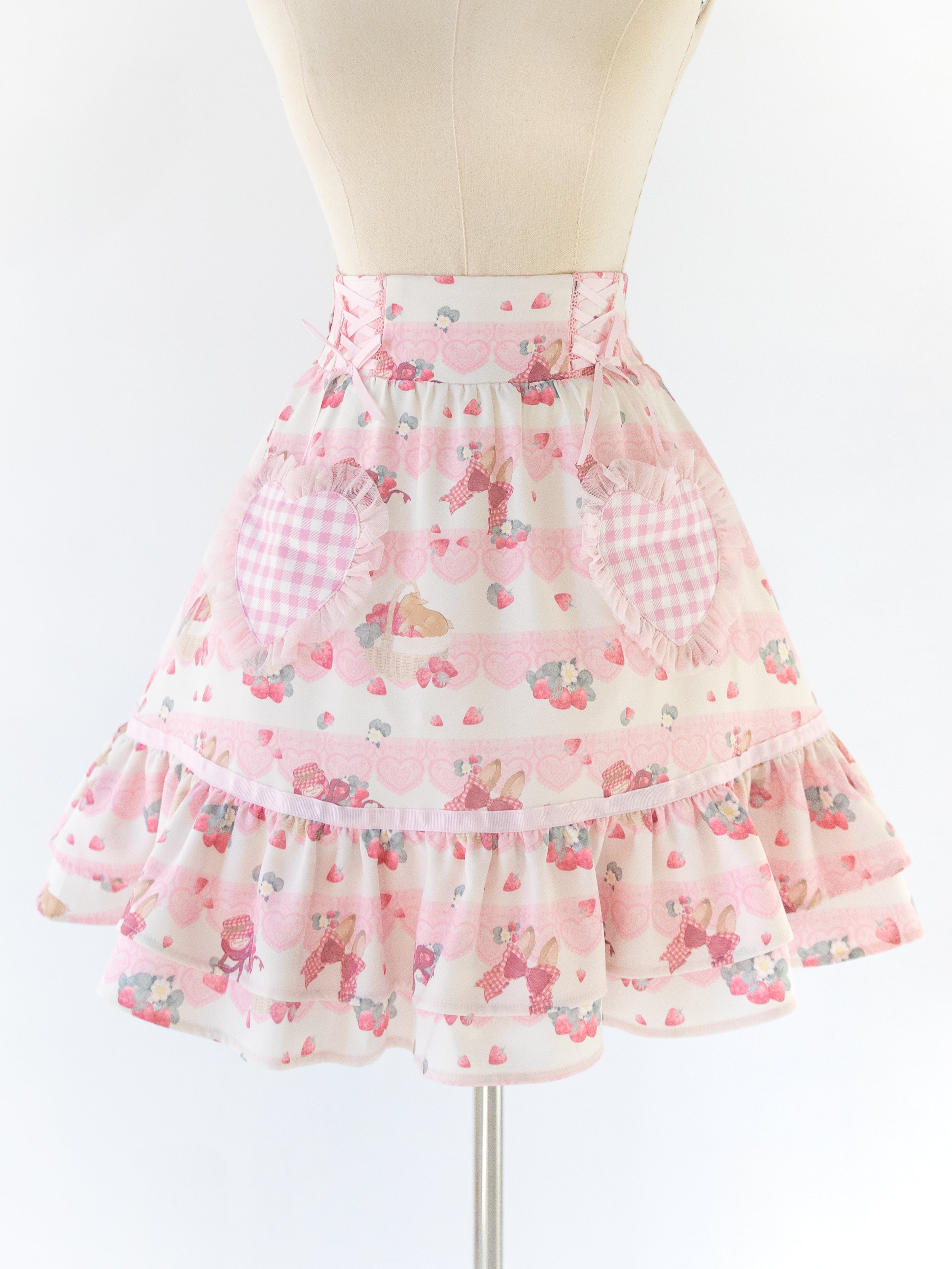 Heart pocket skirt [Strawberry Bunny] – Lilia & Lace